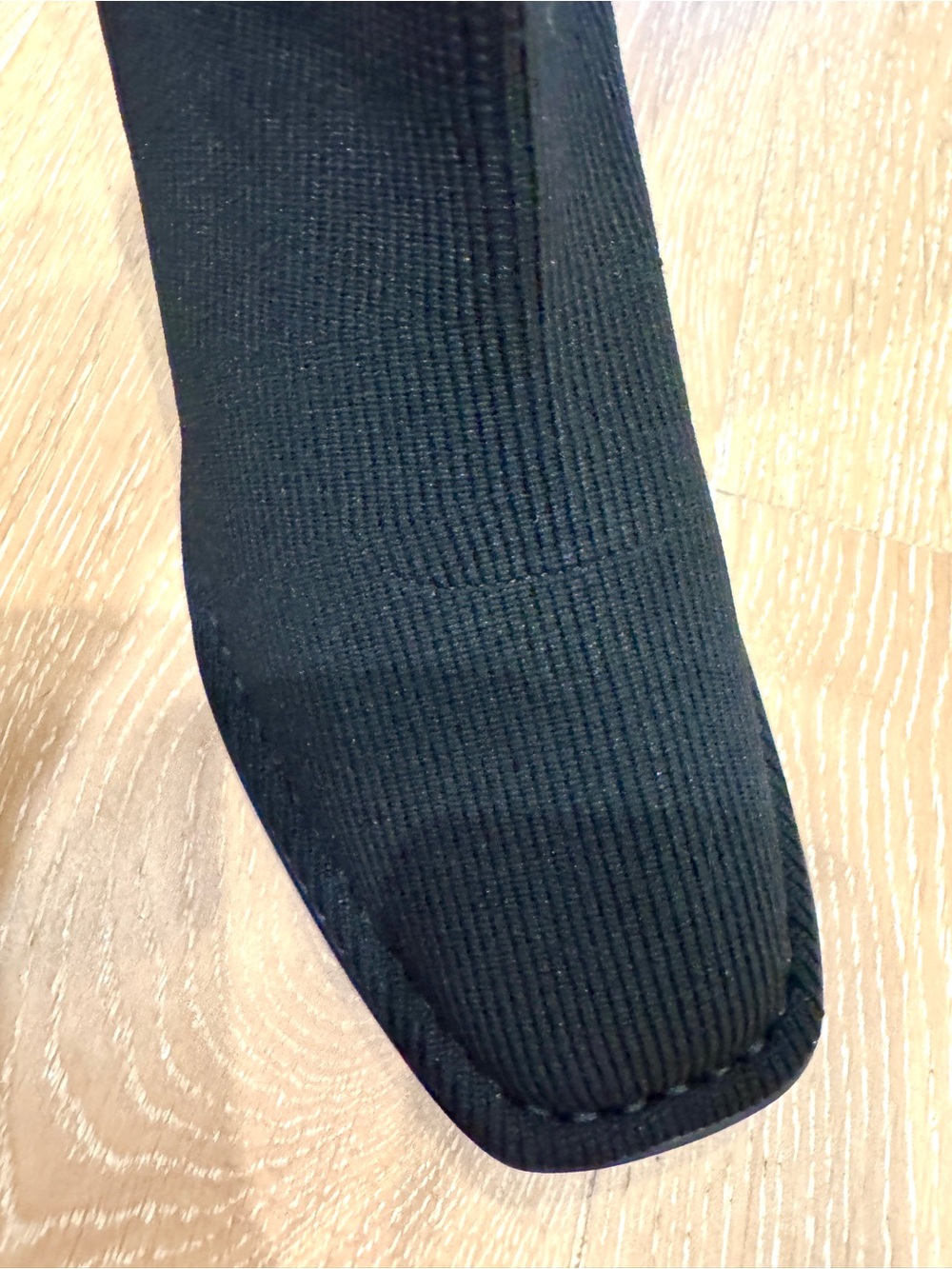 NEW L'Amour des Pieds
Nolita Knee High Boots in Black Fabric, Size 7 - Picture 13 of 15